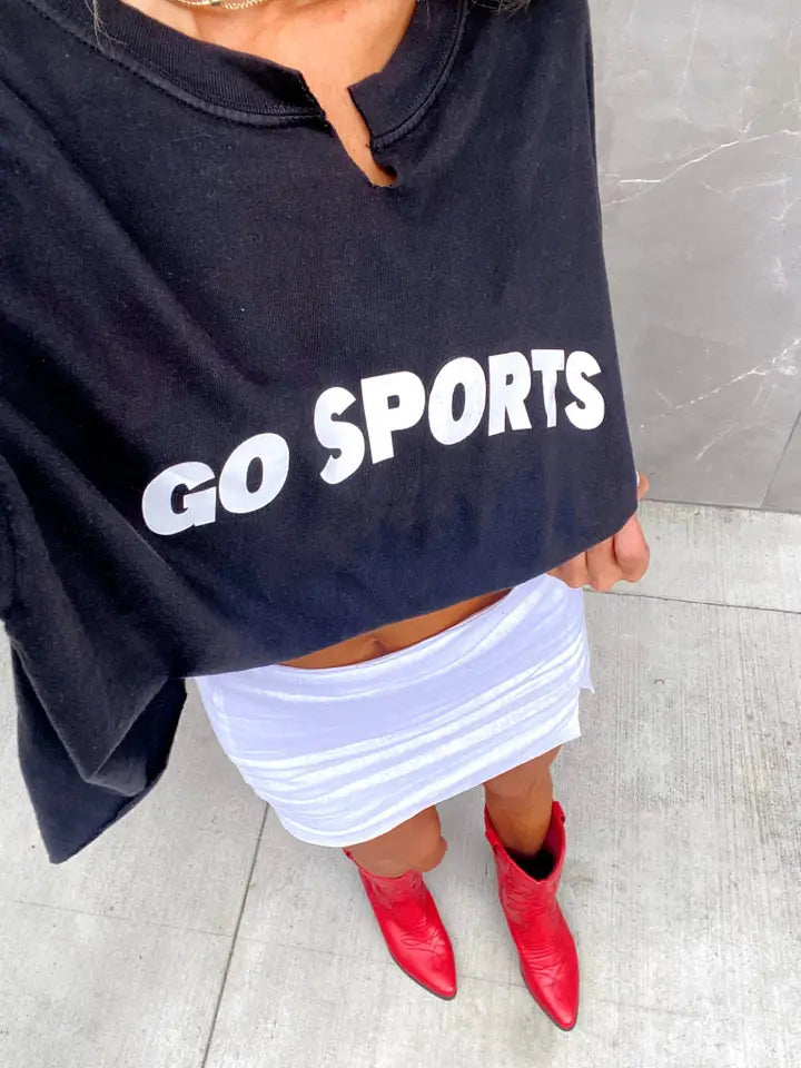 Go Sports Cropped Tee